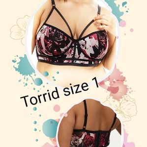 Torrid Long Line Bra size 1X 14/16 strappy torn rose